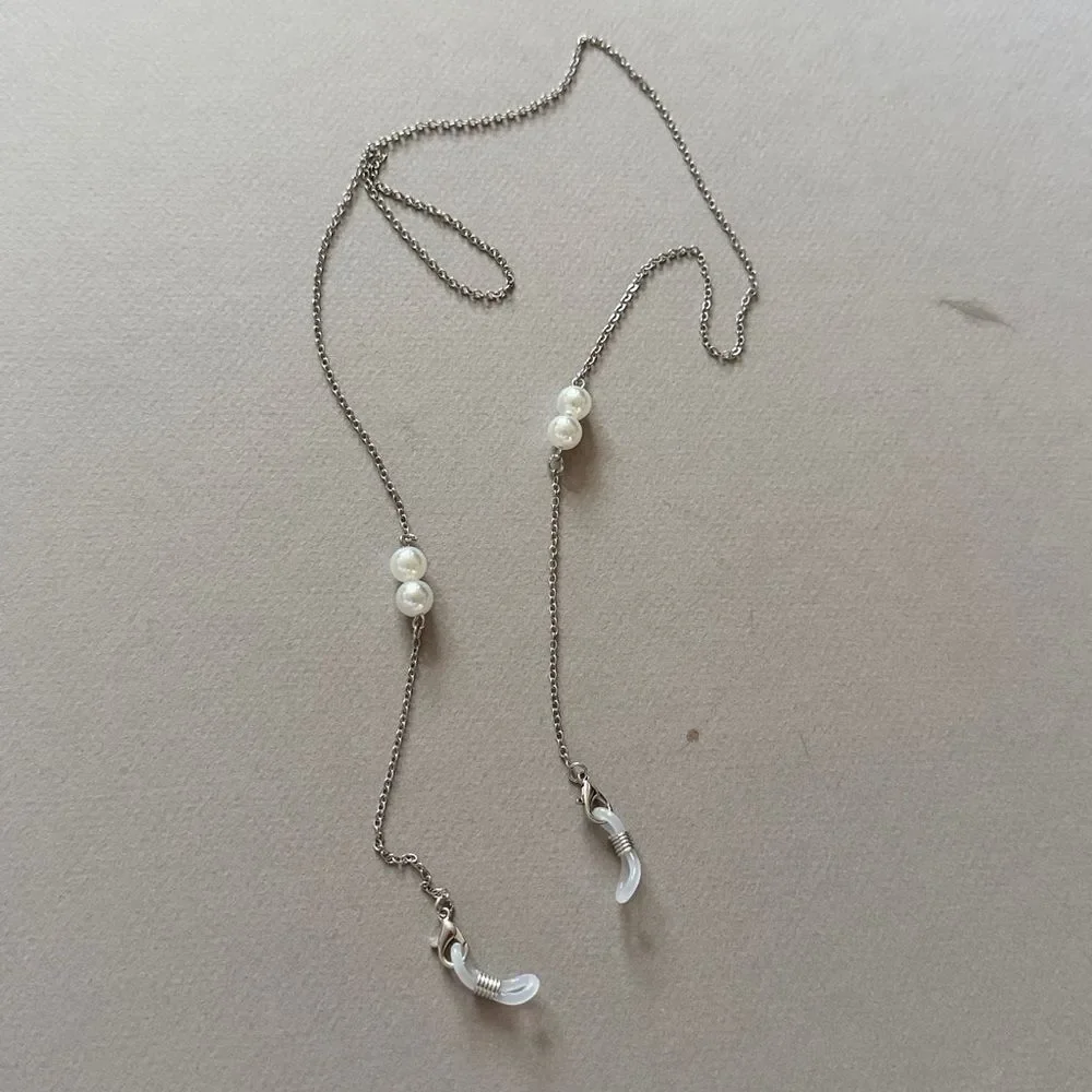Elegant Pearl Silver Glasses Chain A1654